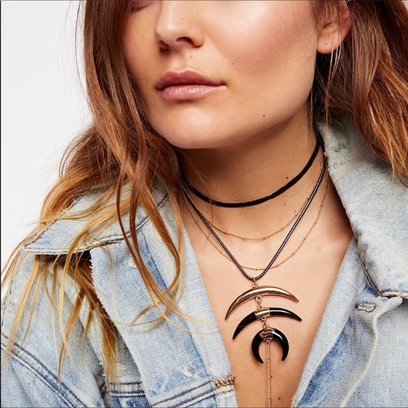 Free People Jewelry - Free People Wren triple horn necklace choker
